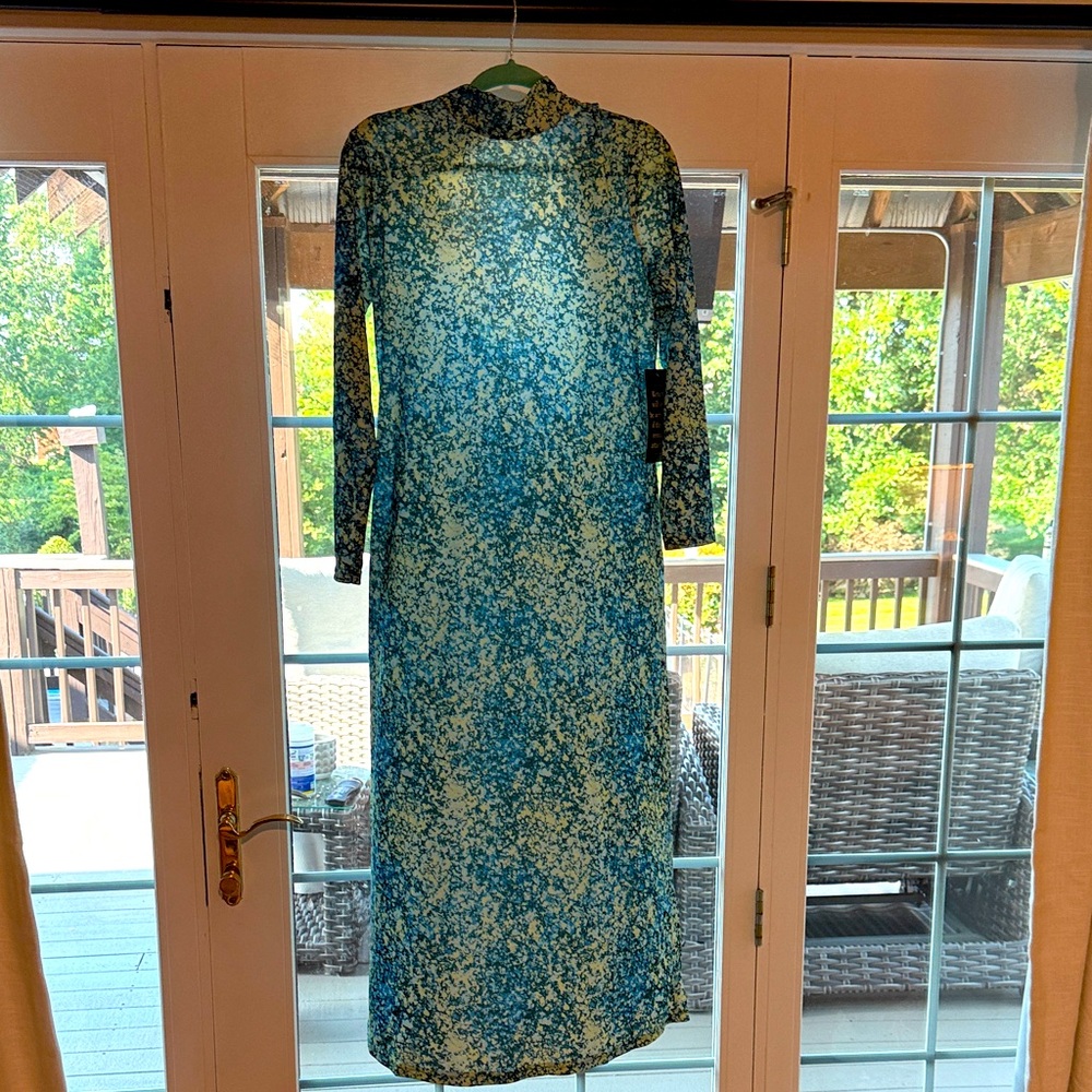 Tuckernuck Blue and White Long Sleeve Dress